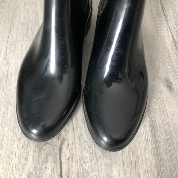 Joe Fresh Black Rubber Ankle Women's Rain Boots - Picture 12 of 12